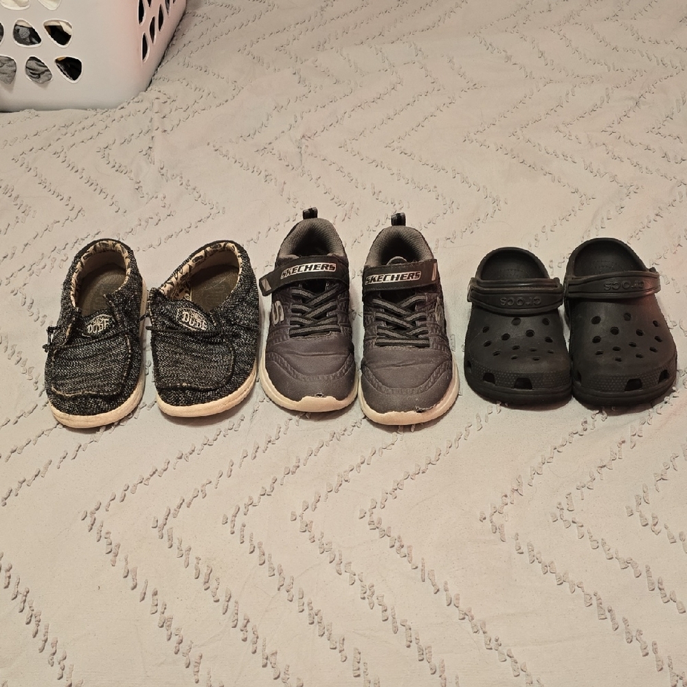 Skechers Kids Black and Gray Sneakers